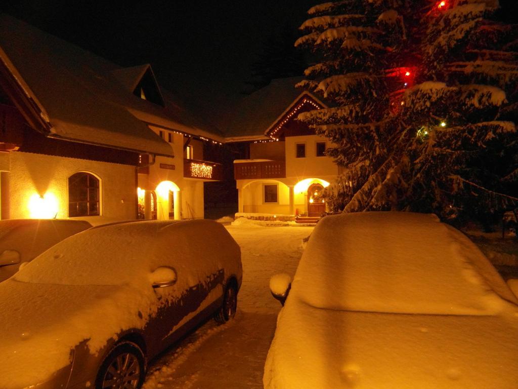 Farm Kosir Villa Kranjska Gora Bagian luar foto